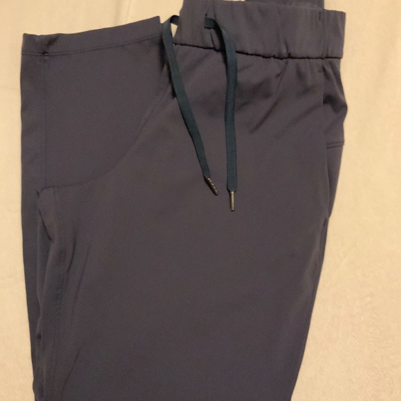 Gradual Women Sweatpants For Golf, Athletic or Travel - Picture 6 of 6